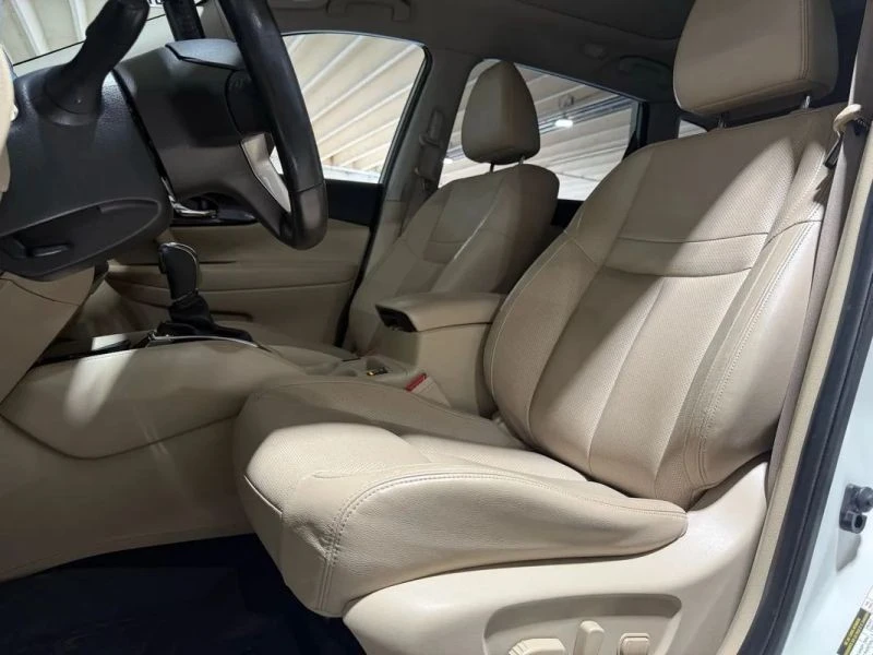 2018 Nissan Rogue - Image 9 of 12
