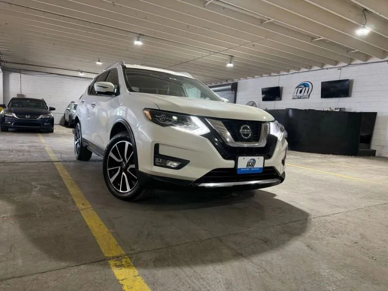 2018 Nissan Rogue - Image 6 of 12
