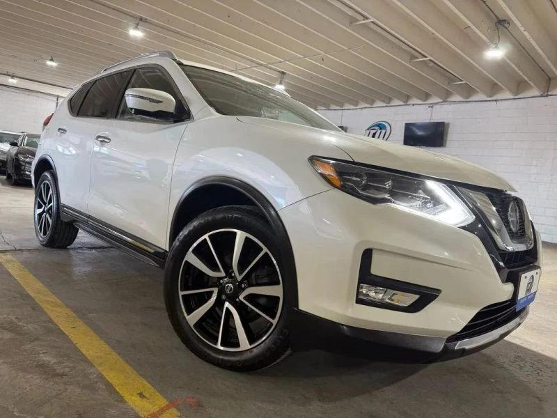 2018 Nissan Rogue - Image 5 of 12