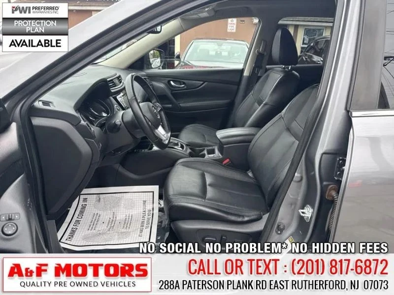 2018 Nissan Rogue - Image 9 of 12