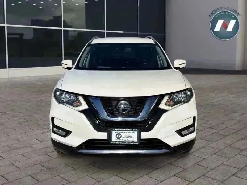 2018 Nissan Rogue - Image 8 of 12