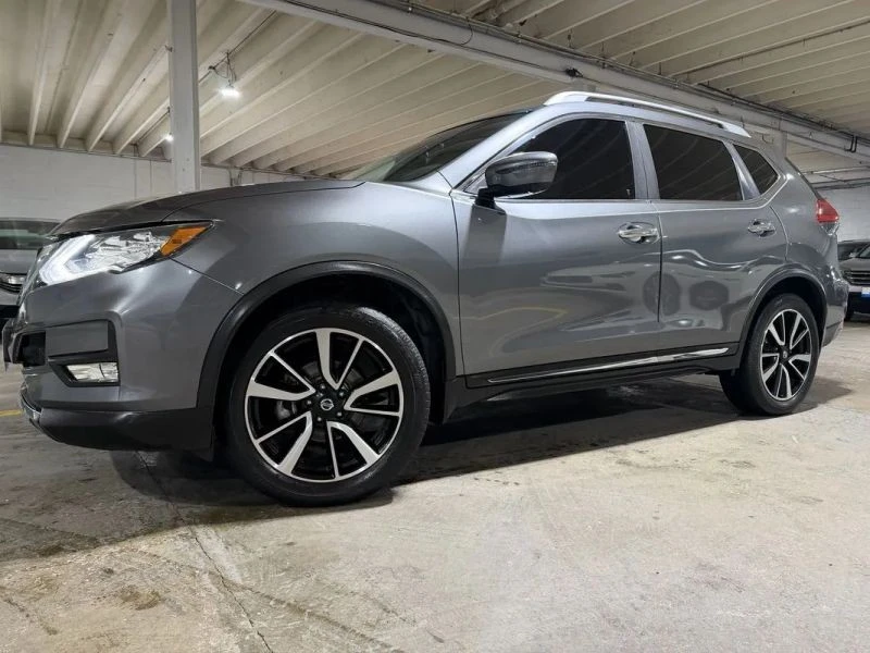 2018 Nissan Rogue - Image 2 of 12