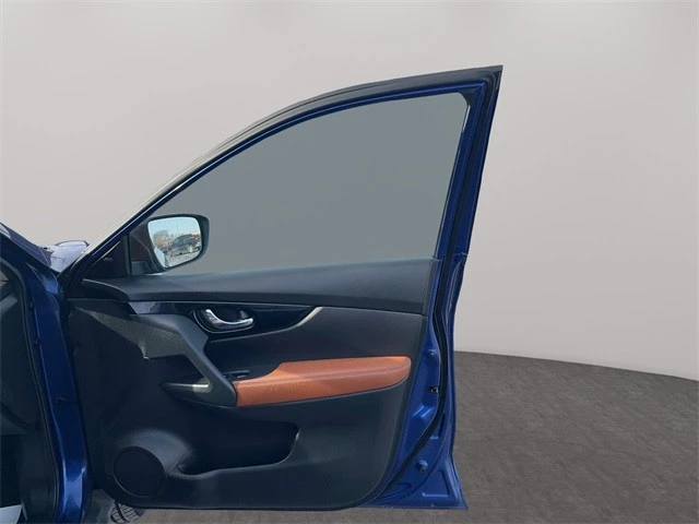 2018 Nissan Rogue - Image 16 of 21