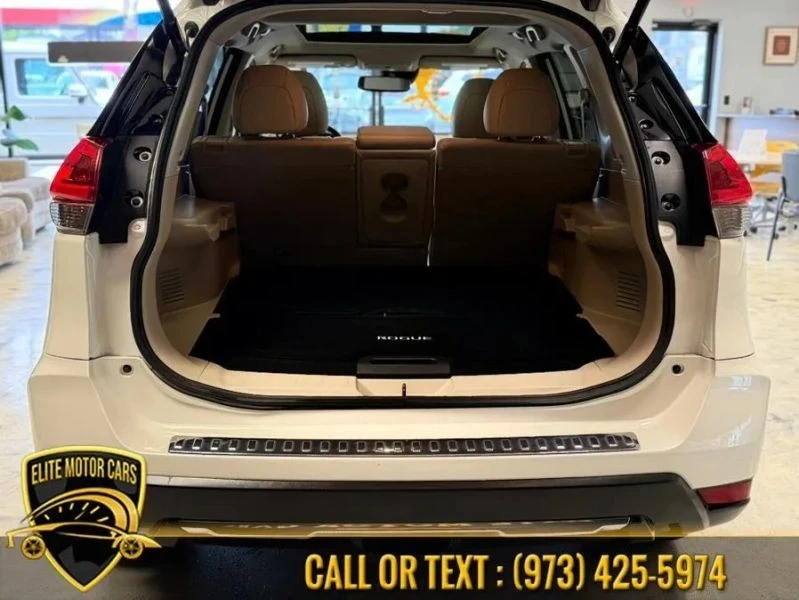 2018 Nissan Rogue - Image 7 of 12