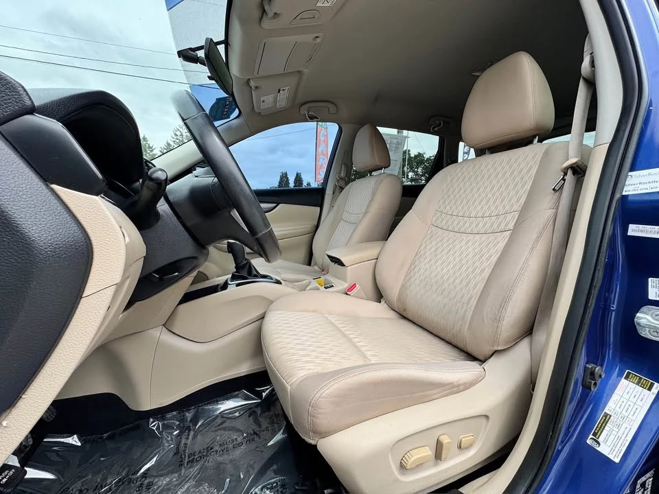 2018 Nissan Rogue - Image 7 of 16