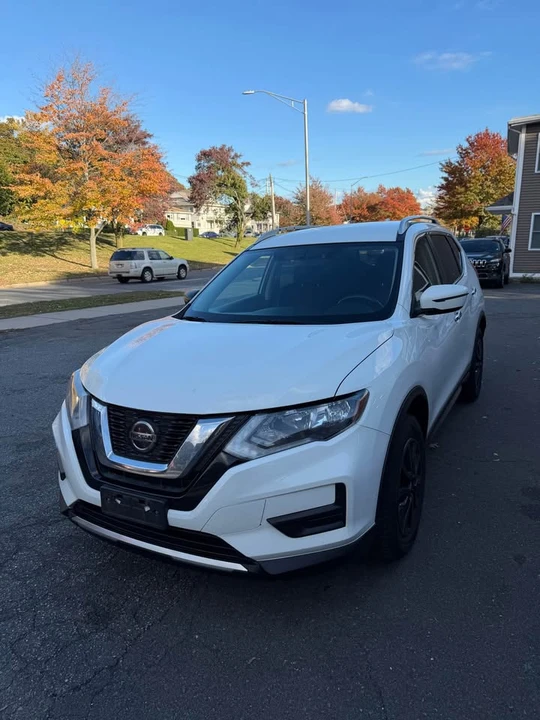 2018 Nissan Rogue - Image 3 of 18