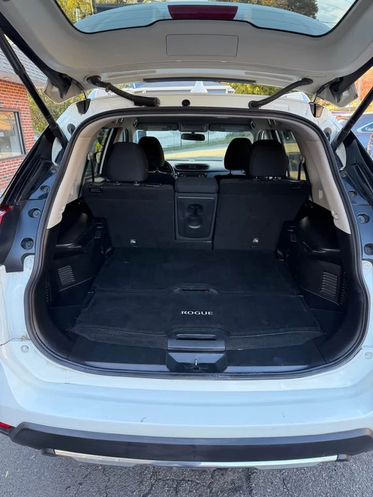 2018 Nissan Rogue - Image 7 of 18