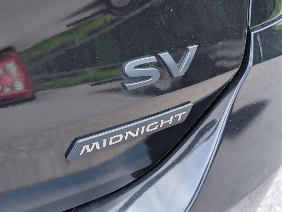 2018 Nissan Rogue - Image 8 of 21