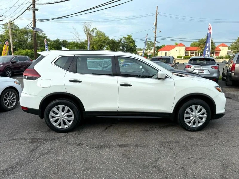 2018 Nissan Rogue - Image 4 of 12
