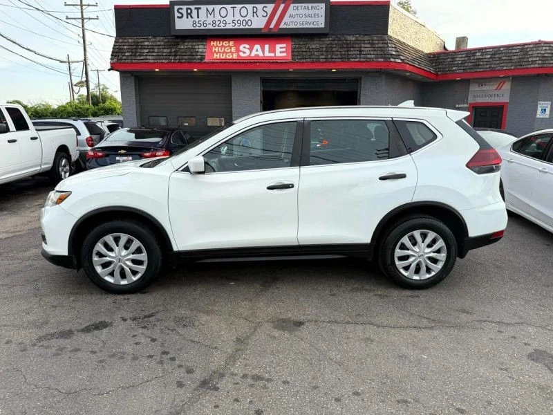 2018 Nissan Rogue - Image 5 of 12