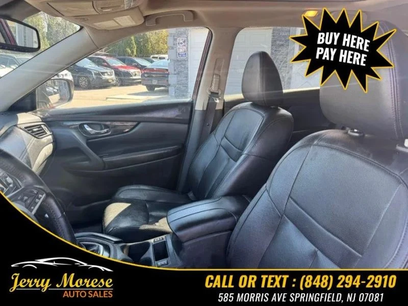2018 Nissan Rogue - Image 10 of 12