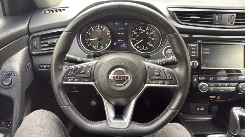 2018 Nissan Rogue - Image 10 of 12
