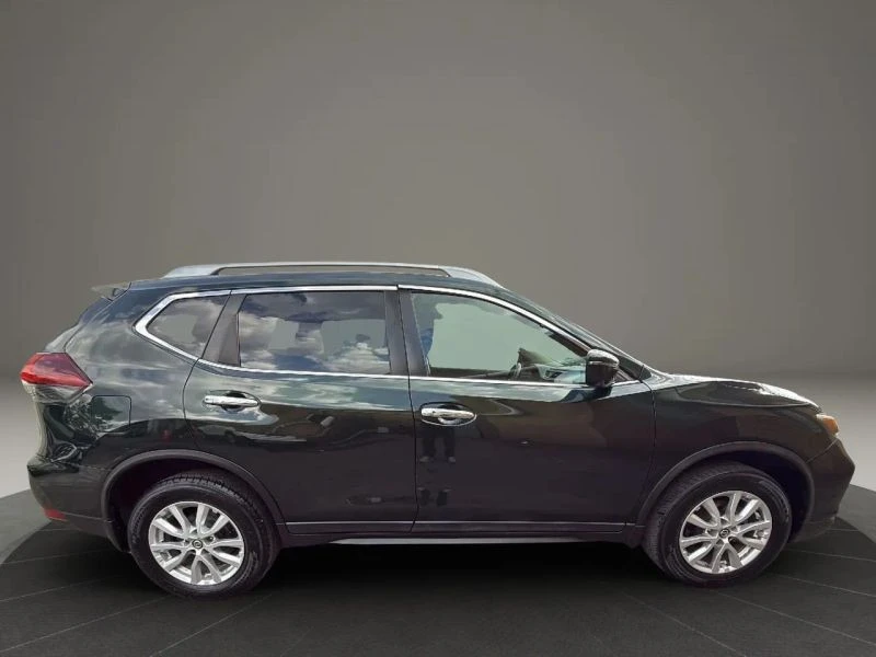 2018 Nissan Rogue - Image 4 of 12