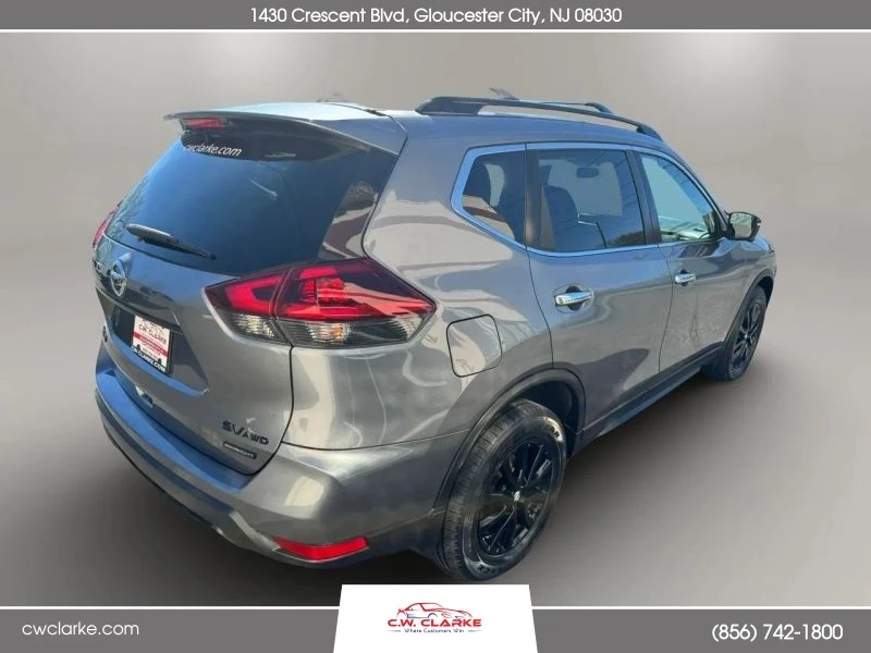 2018 Nissan Rogue - Image 5 of 12