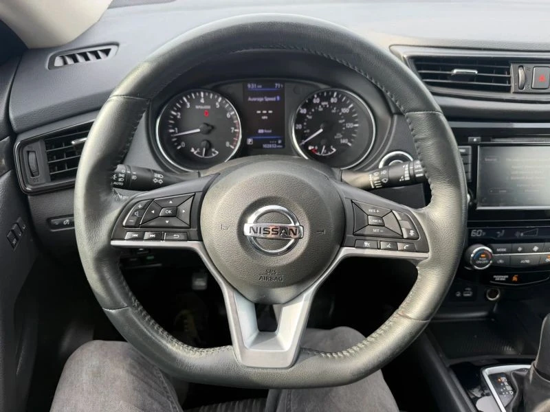 2018 Nissan Rogue - Image 11 of 12