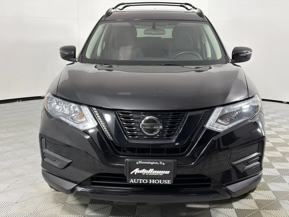 2018 Nissan Rogue - Image 11 of 12