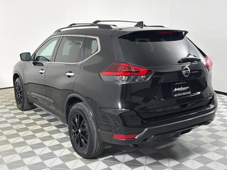 2018 Nissan Rogue - Image 7 of 12