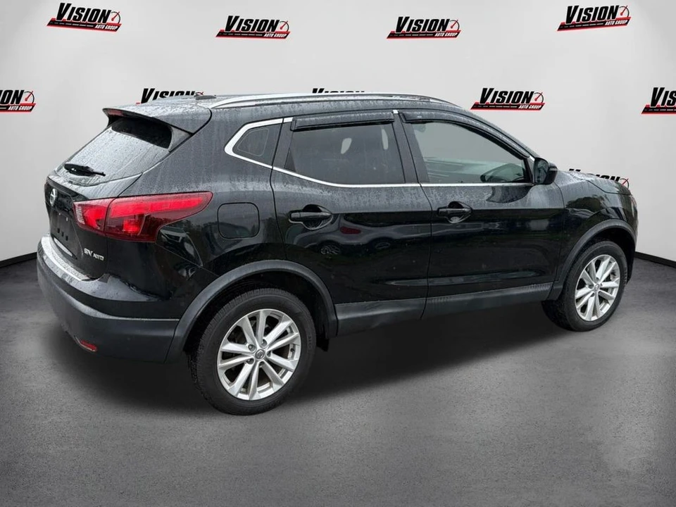 2018 Nissan Rogue - Image 5 of 12