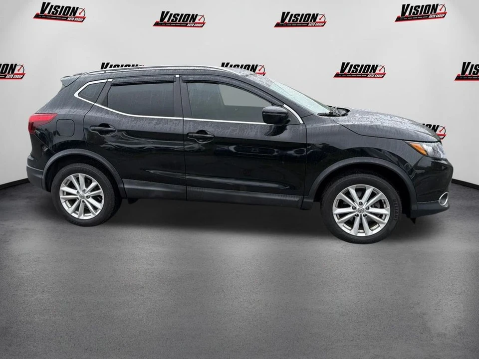 2018 Nissan Rogue - Image 4 of 12