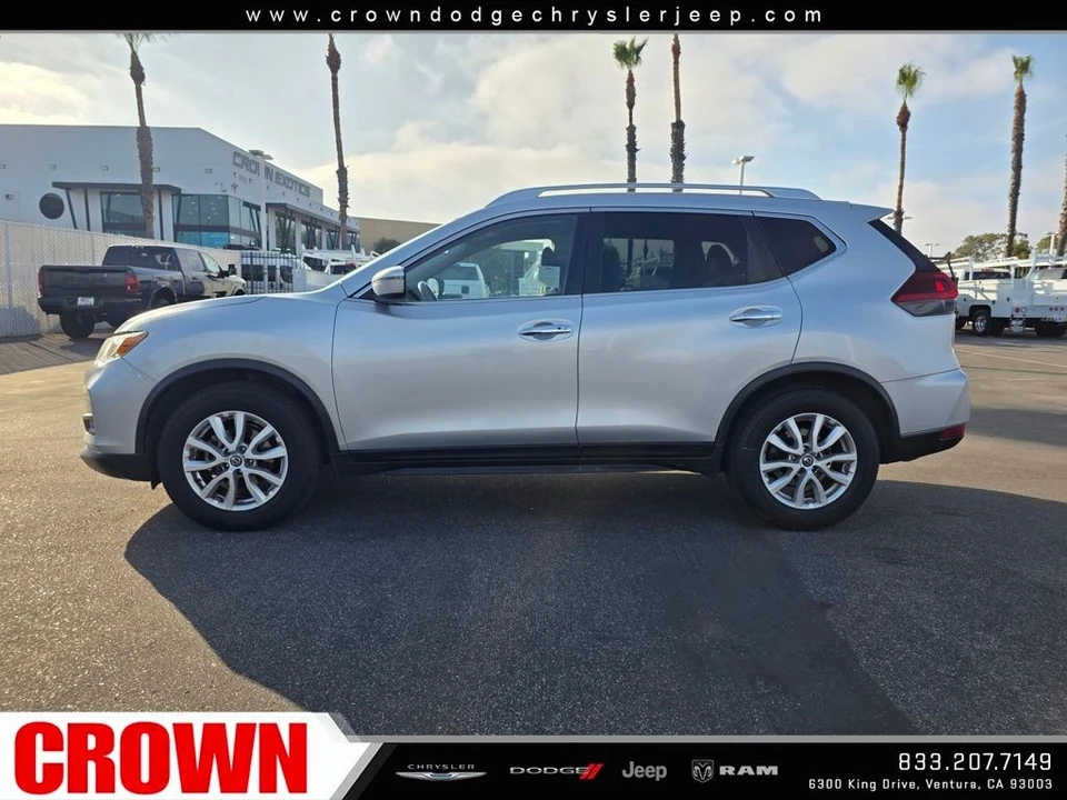 2018 Nissan Rogue - Image 4 of 12