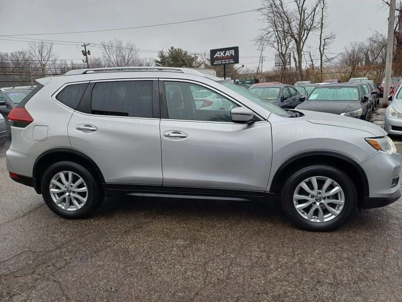 2018 Nissan Rogue - Image 4 of 12