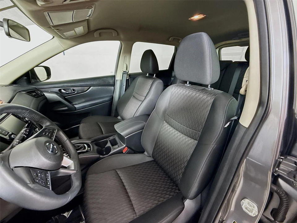 2018 Nissan Rogue - Image 18 of 21
