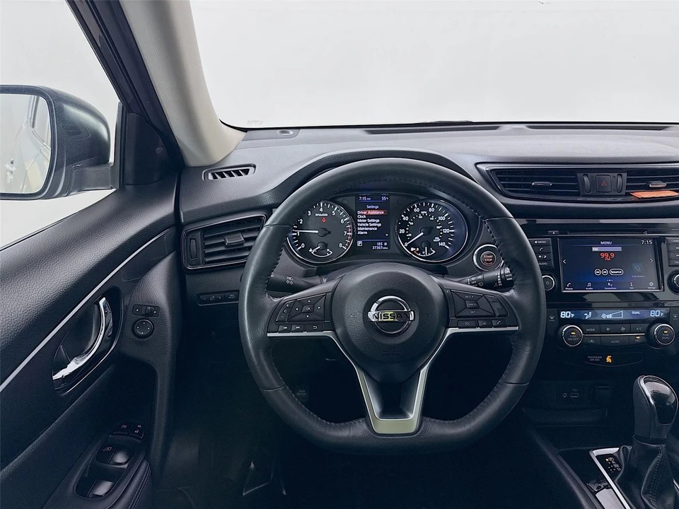 2018 Nissan Rogue - Image 19 of 21