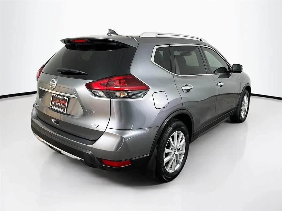 2018 Nissan Rogue - Image 7 of 21