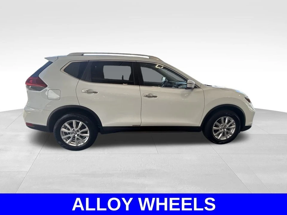 2018 Nissan Rogue - Image 3 of 12