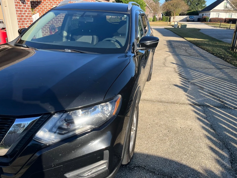 2018 Nissan Rogue - Image 12 of 16