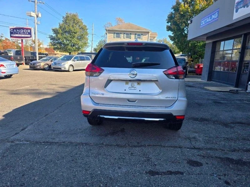 2018 Nissan Rogue - Image 3 of 7