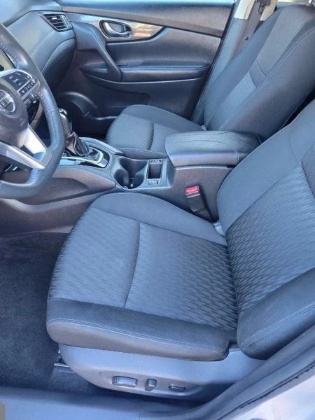2018 Nissan Rogue - Image 6 of 7