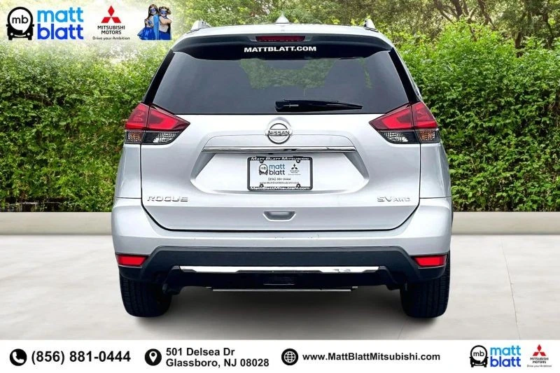 2018 Nissan Rogue - Image 5 of 12