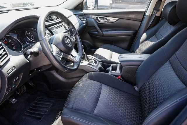 2018 Nissan Rogue - Image 5 of 21