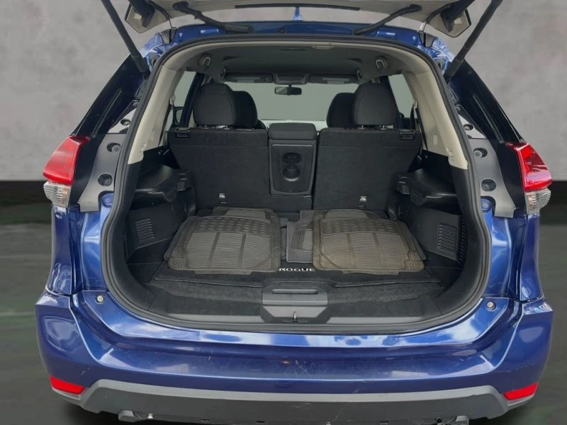 2018 Nissan Rogue - Image 18 of 19