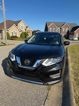 2018 Nissan Rogue SV Sport Utility 4D