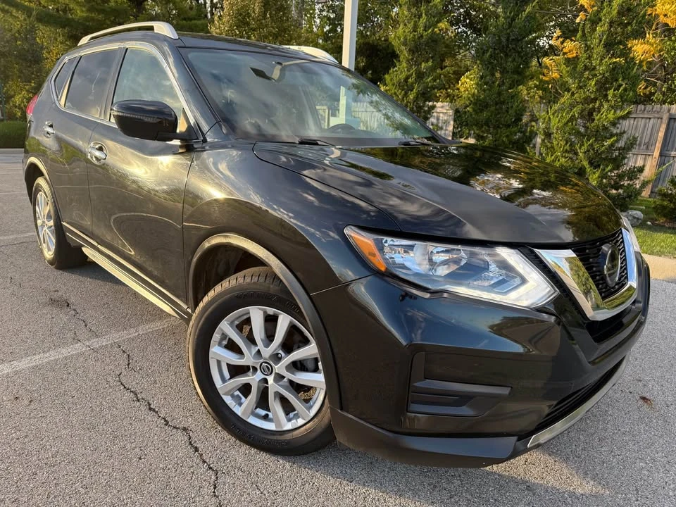 2018 Nissan Rogue - Image 4 of 18