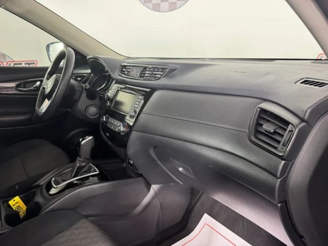 2018 Nissan Rogue - Image 12 of 12