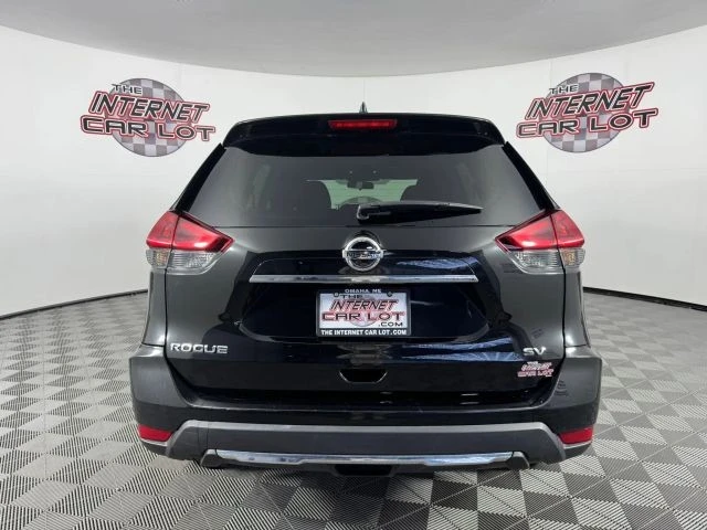 2018 Nissan Rogue - Image 6 of 12