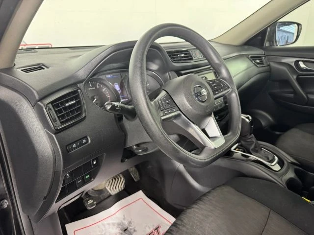 2018 Nissan Rogue - Image 10 of 12