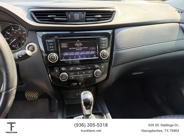 2018 Nissan Rogue - Image 11 of 12