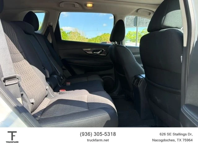 2018 Nissan Rogue - Image 8 of 12