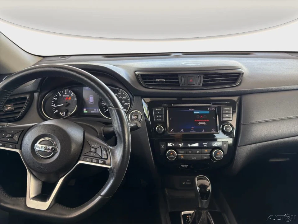 2018 Nissan Rogue - Image 16 of 21