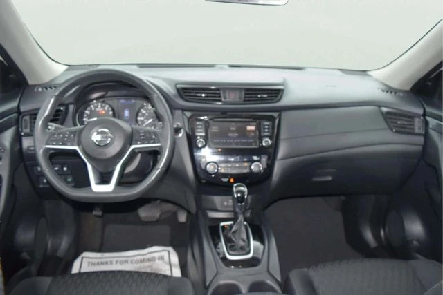 2018 Nissan Rogue - Image 16 of 21