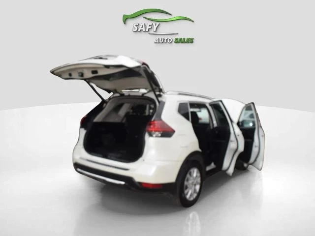 2018 Nissan Rogue - Image 12 of 21