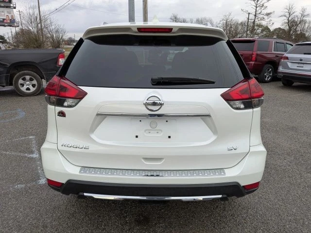 2018 Nissan Rogue - Image 7 of 21