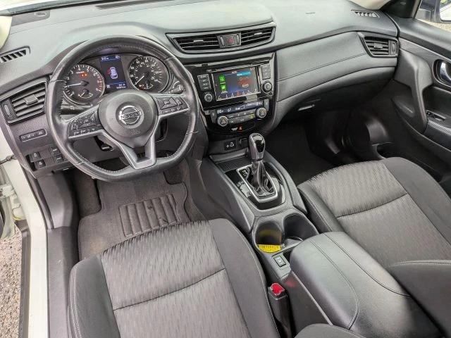 2018 Nissan Rogue - Image 9 of 21