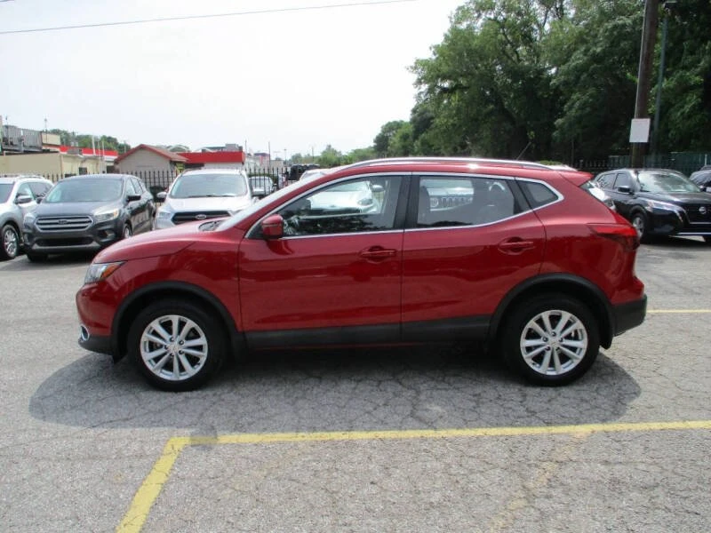 2018 Nissan Rogue - Image 4 of 9