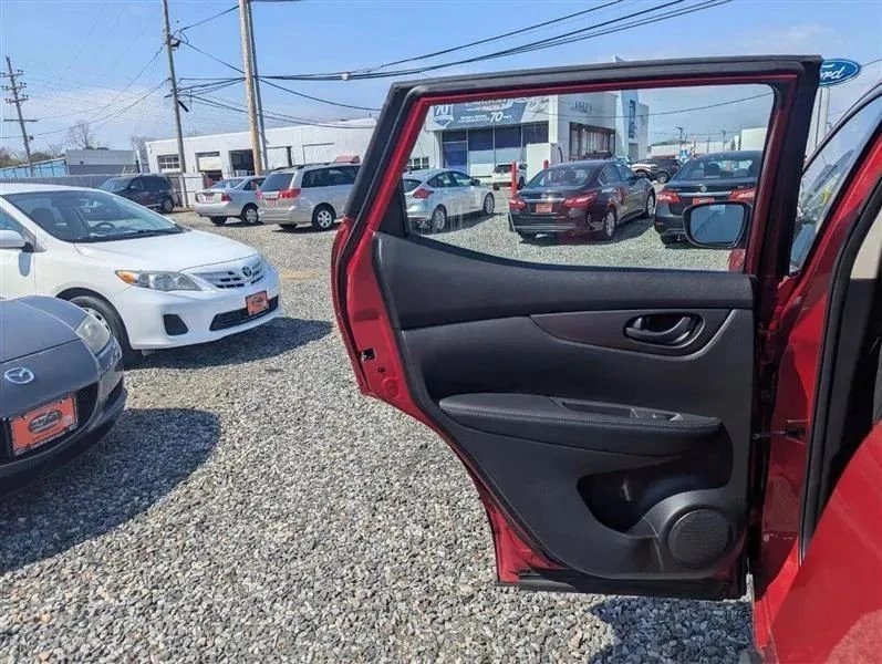 2018 Nissan Rogue - Image 12 of 12
