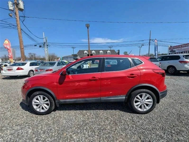 2018 Nissan Rogue - Image 8 of 12